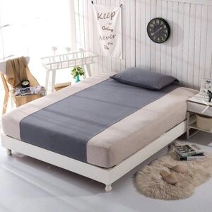 GROUNDING - Grounding Sheets - Never Opened!